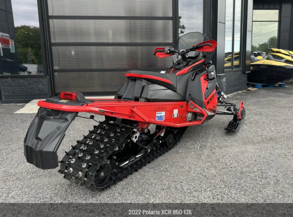 2022 Polaris XCR 850 136 - Image 4